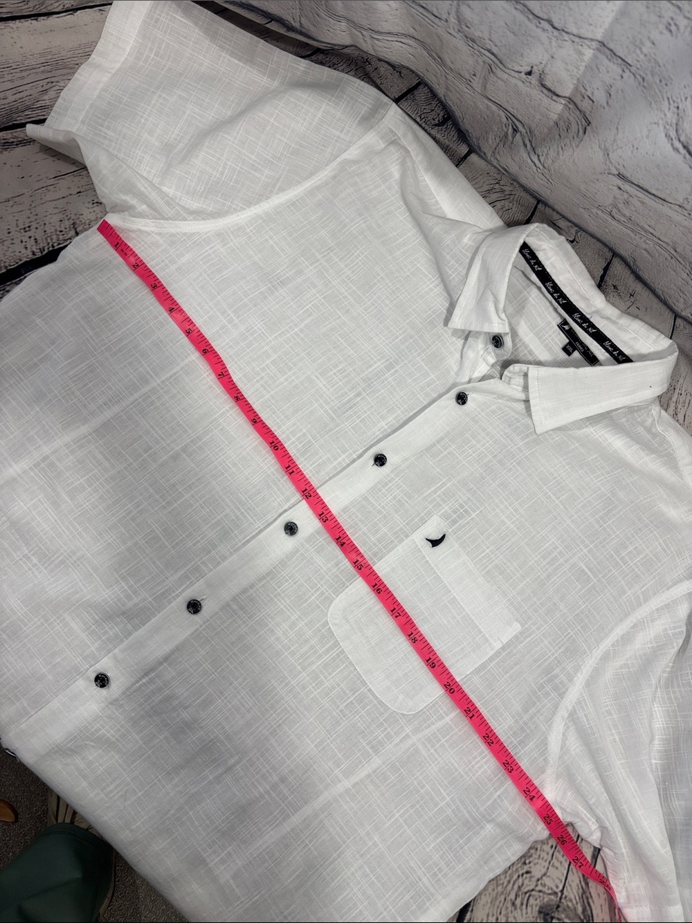 Men's White Short-Sleeve Cotton Casual Button-Down Shirt by Blanc du Nil - Picture 3 of 8